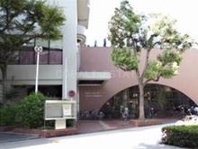 大阪市立港図書館