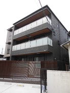 5503618/建物外観