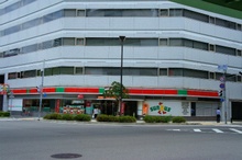 サンクス三宮南店