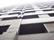 7082048/建物外観